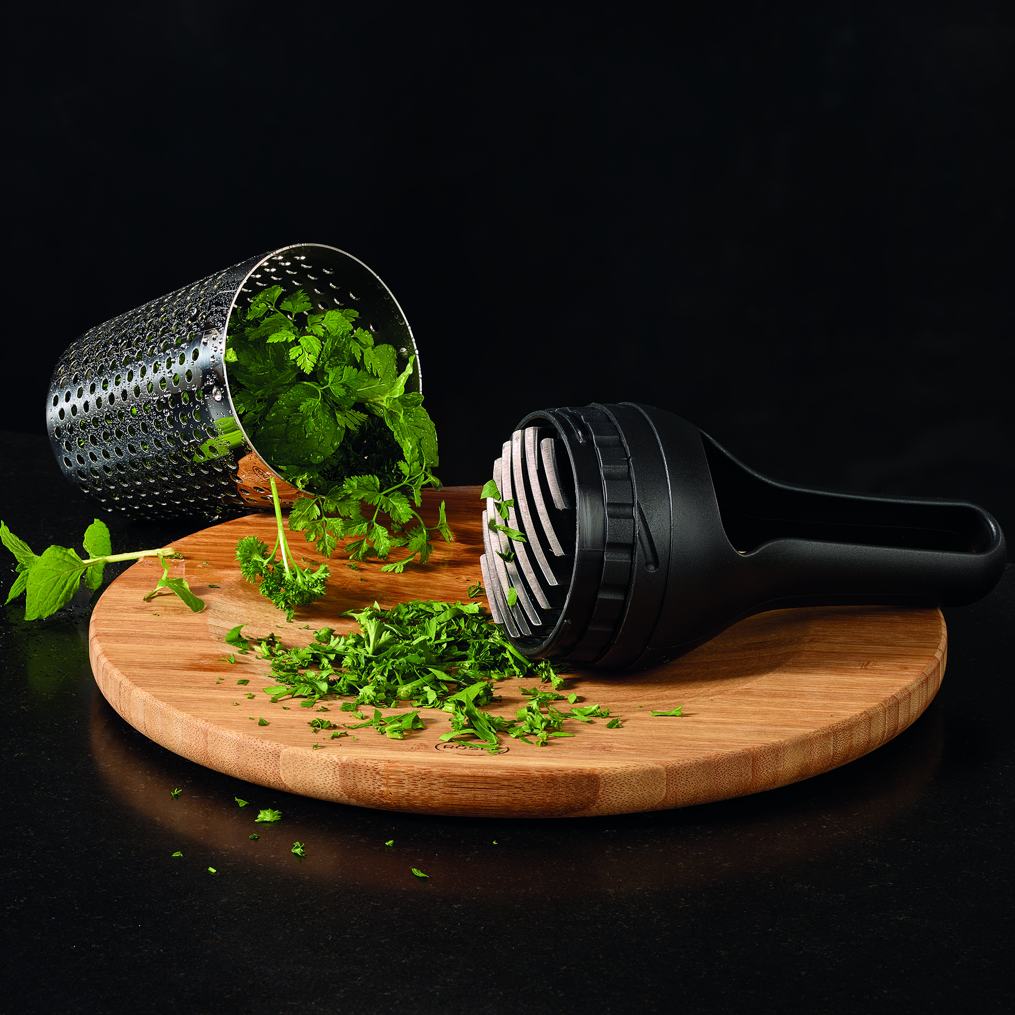 Herb Shower with weighing knife