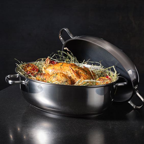 Hähnchen aus dem Heu Hähnchen aus dem Heu in dem Bräter Elegance