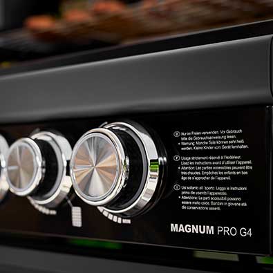 Knobs of the gas grill MAGNUM PRO G4