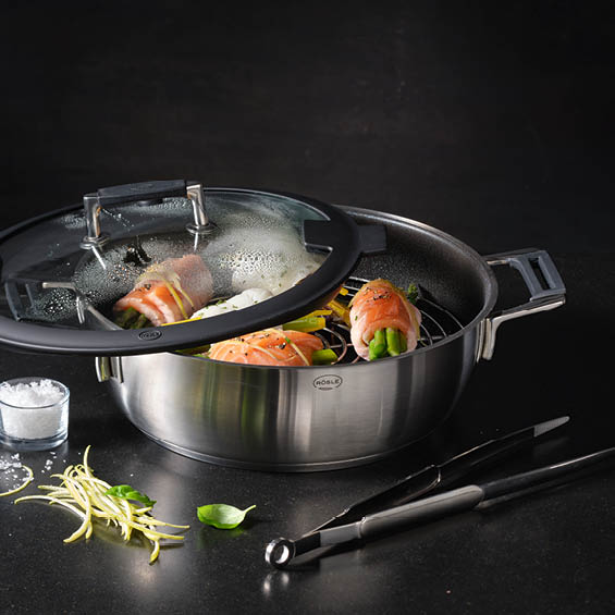 Spargel-Lachs-Röllchen Spargel-Lachs-Röllchen in dem Aromadampfgarer Silence Pro