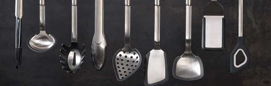 RÖSLE silicone kitchen tools Kitchen accessories made of silicone, including spoon, scoop and spatula in stainless steel...