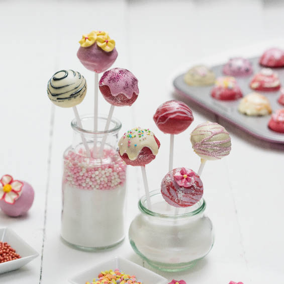 Nuss-Nougat-Cakepops Nuss-Nougat-Cakepops