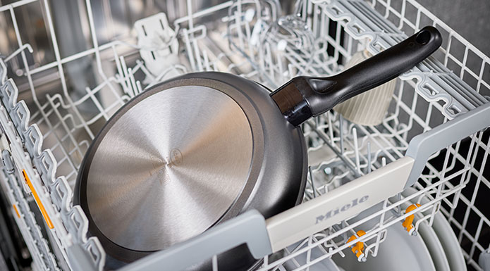 Materialauswahl Cadini Pfanne in der Spülmaschine