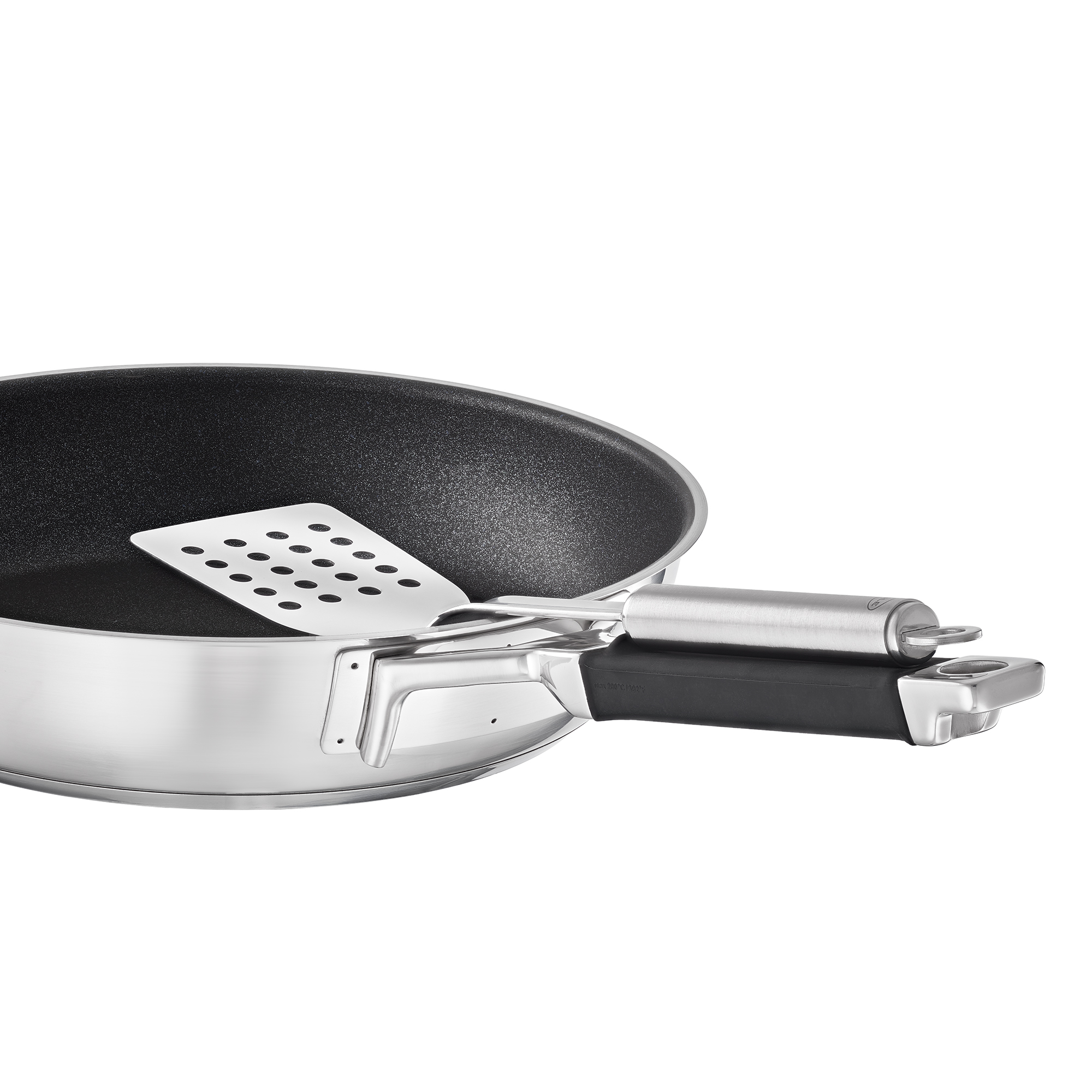 RÖSLE frying pan 32 cm ProResist Frying pan 32 cm, ProResist, with stainless steel and silicone handle, non-stick coated.