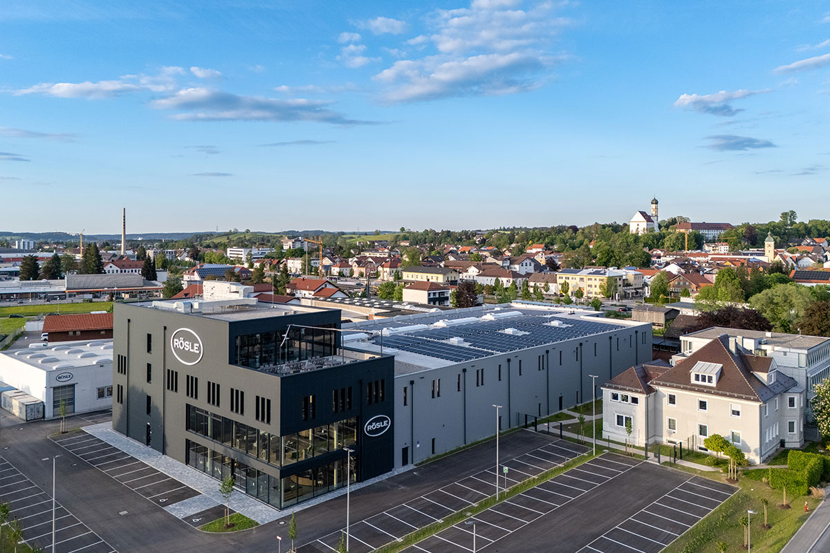 Rösle Neubau 2025 RÖSLE Outlet und Lager von der Vogelperspektive