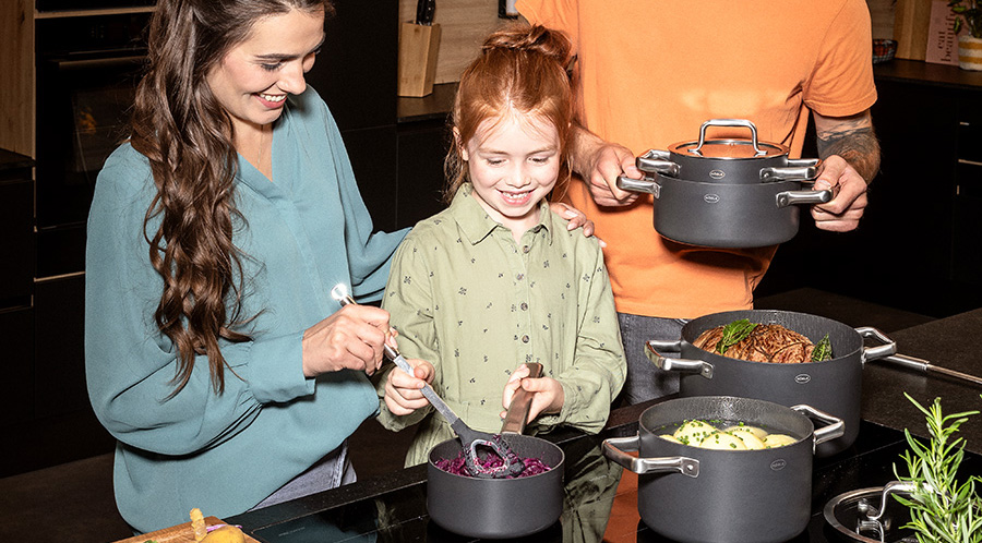 Kochgeschirrserie EBONIC Kochgeschirrserie EBONIC