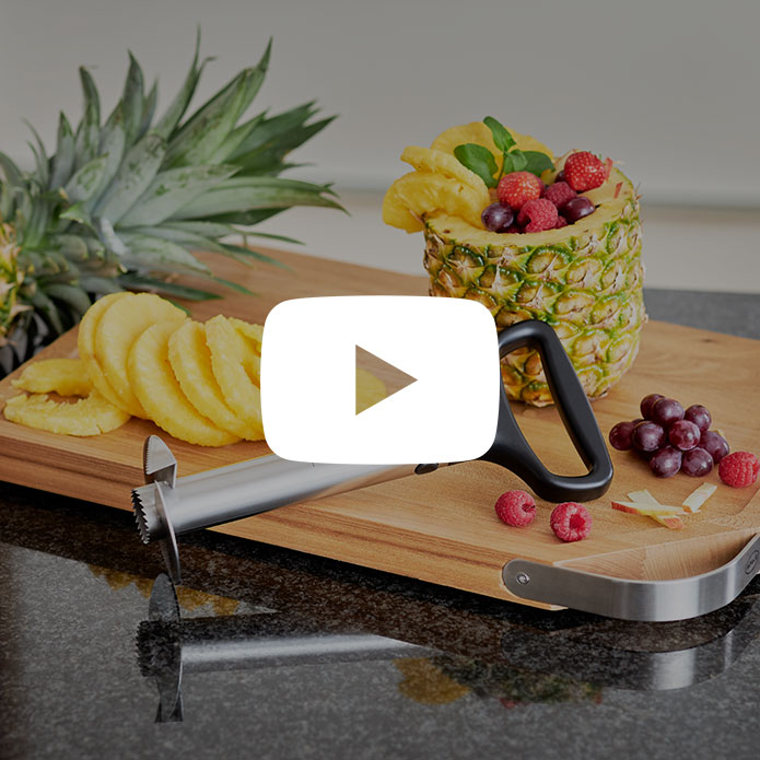 Youtube Logo mit Ananasschneider Pro und Obst