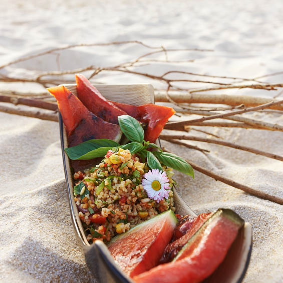 Melone mit Couscoussalat Melone mit Couscoussalat