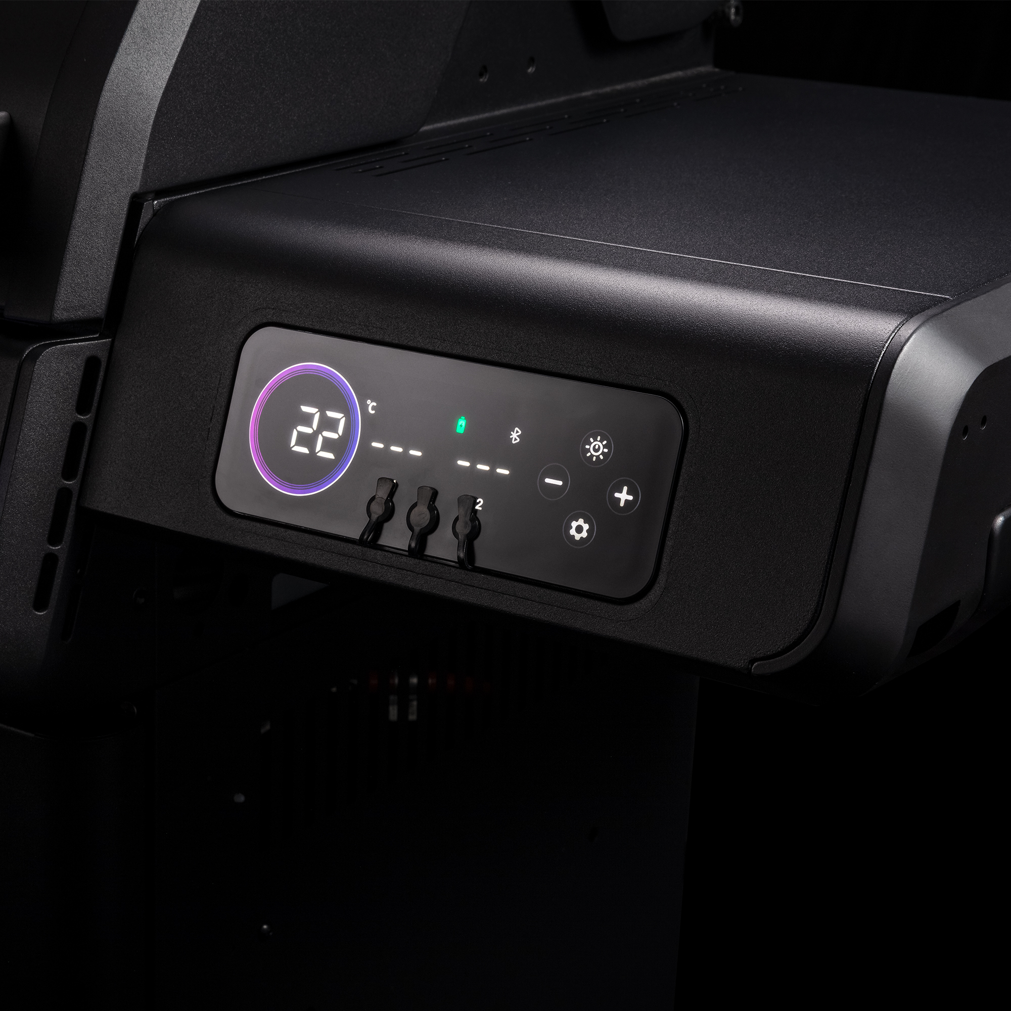 EPICFLAME PRO 4 Gasgrill im Detail LED Display