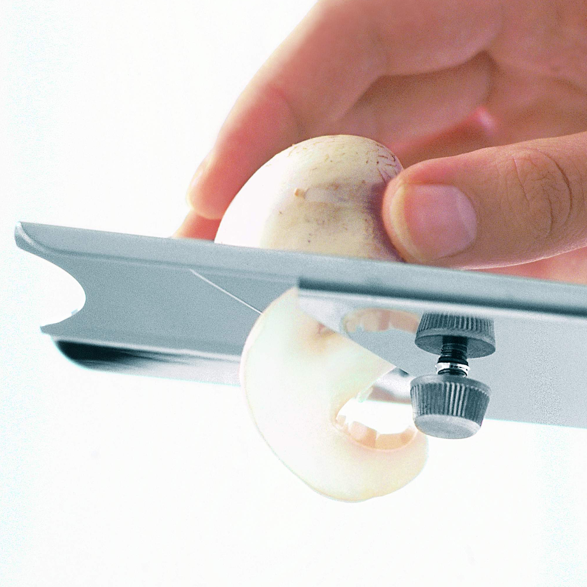 RÖSLE gourmet slicer Gourmet slicer, 28 cm, made of aluminium, for slicing vegetables, with adjustable blade spacing.