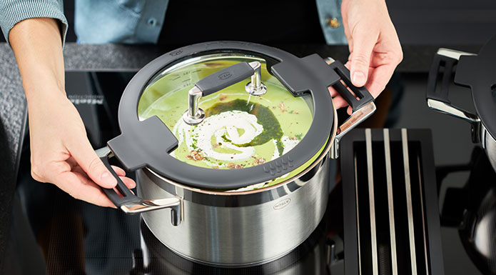 Kochtopf Silence Pro Grüne Suppe im Kochtopf Silence Pro