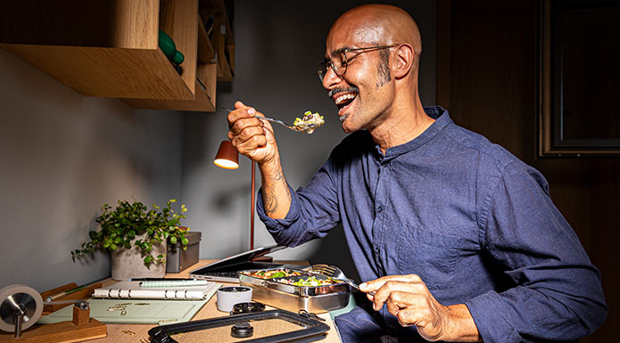 listing.imageAltPrefix