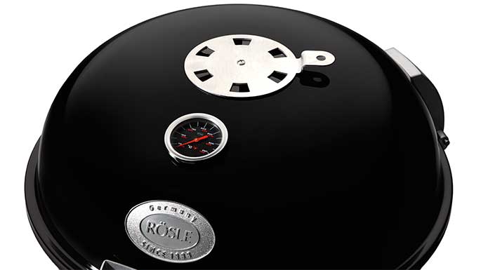 Deckelthermometer Thermometer am Deckel des Holzkohle Kugelgrills