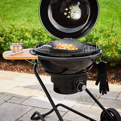 Storage table on the charcoal kettle grill No.1 F60