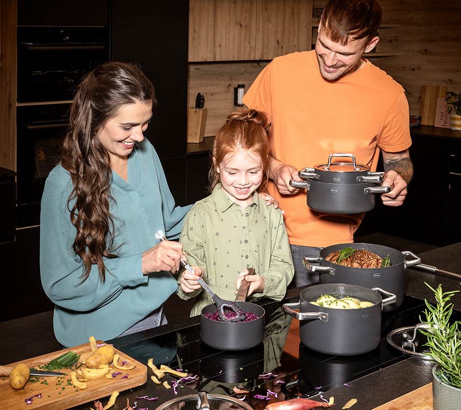 Kochgeschirrserie_EBONIC listing.imageAltPrefix