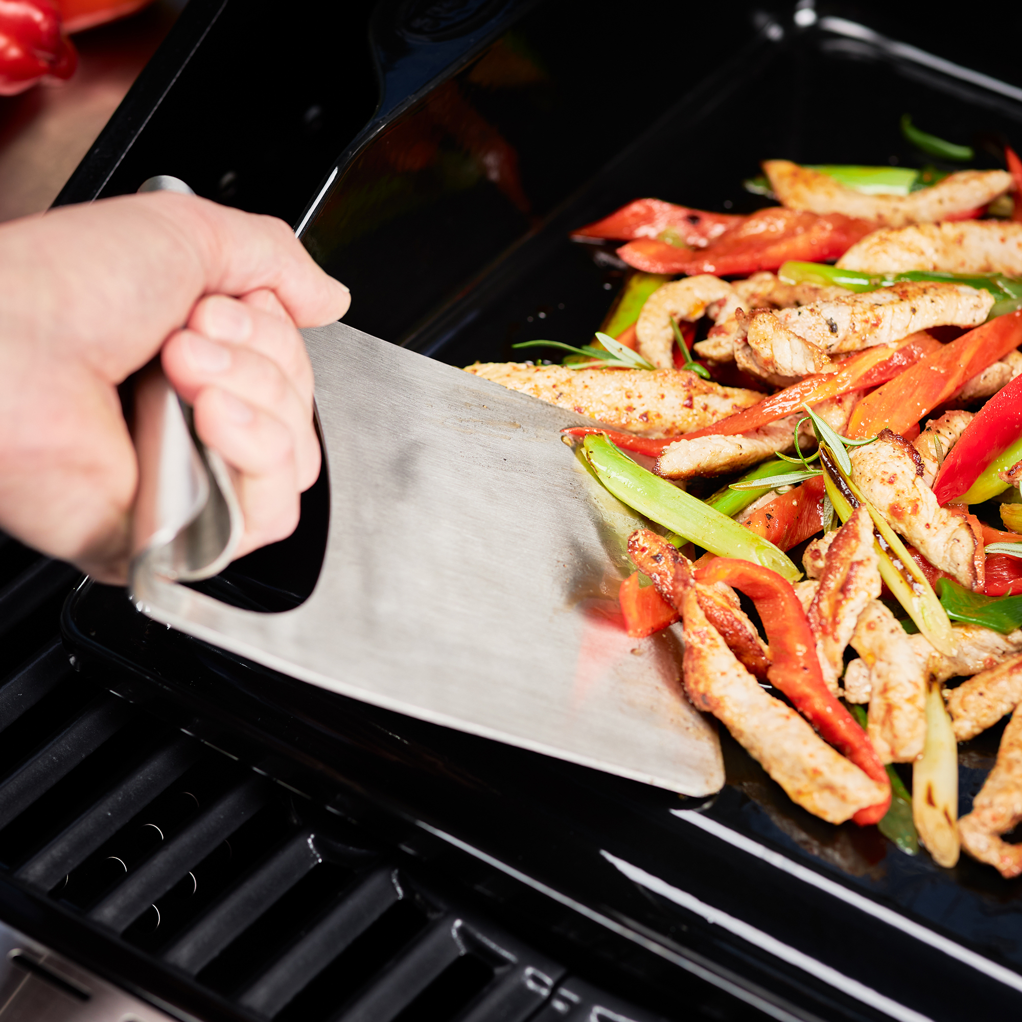 RÖSLE Plancha all-purpose spatula Plancha all-purpose spatula made of stainless steel, for turning vegetables and meat on a...