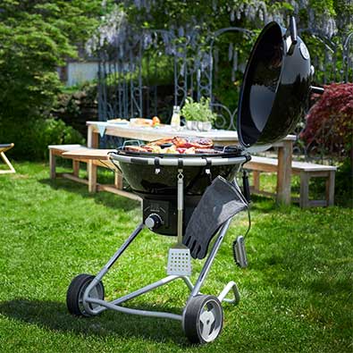 Holzkohle-Kugelgrill No.1 F60 AIR Holzkohle-Kugelgrill No.1 F60 AIR im Garten