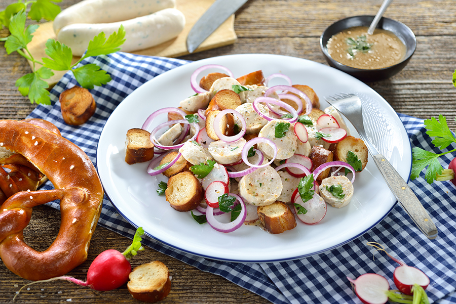 Weißwurstsalat